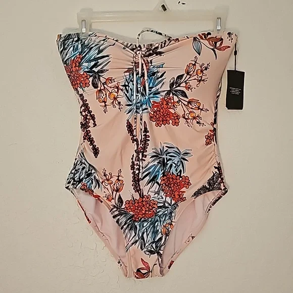 Tommy Hilfiger One-piece Floral Swimsuit - Picture 3 of 16